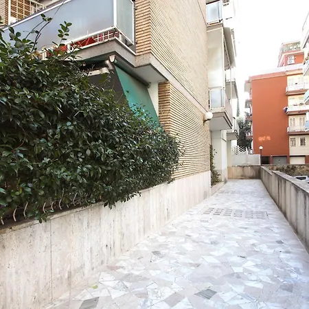 Graziano House Appartement Rome